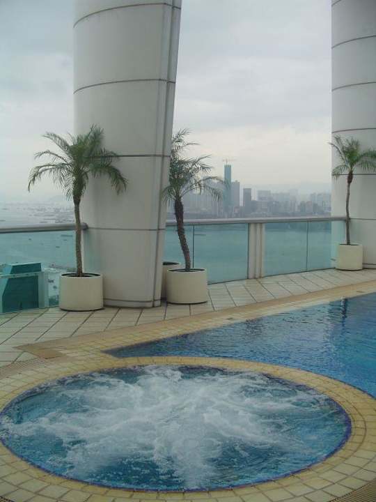 Pool Metropark Hotel Causeway Bay Hong Kong