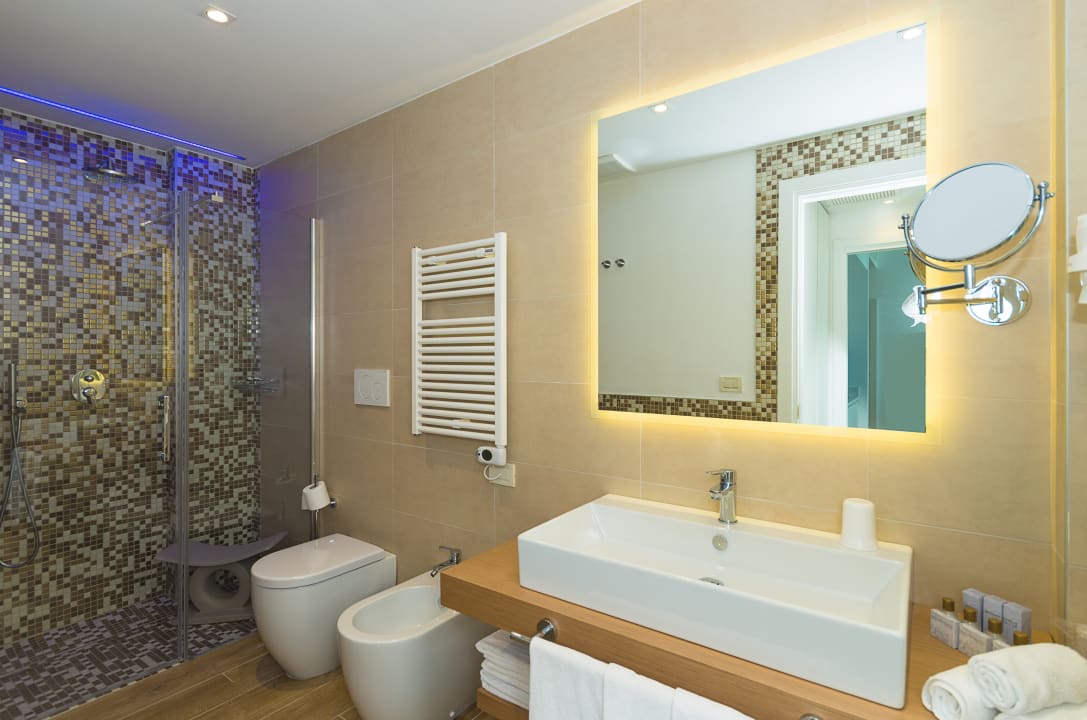 Zimmer Hotel Montecarlo