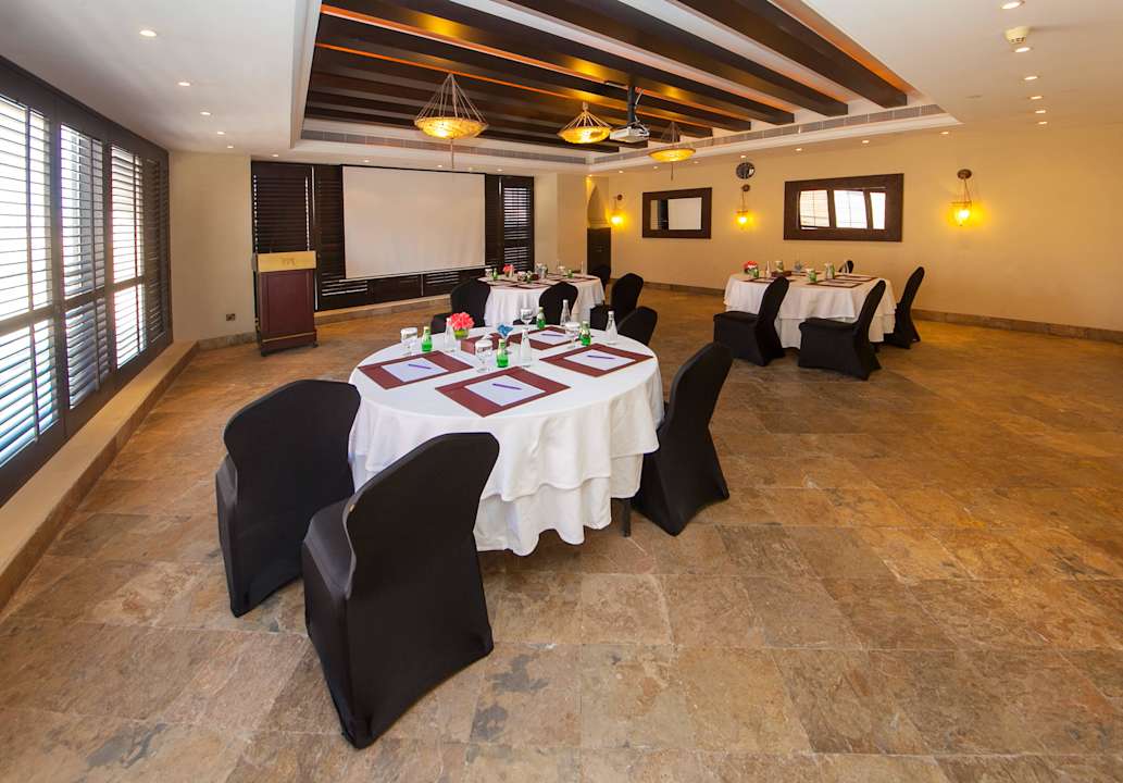 Meeting Room Hotel Mercure Grand Seef