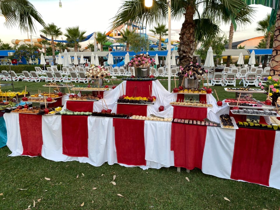 Gastro Dream World Aqua Hotel