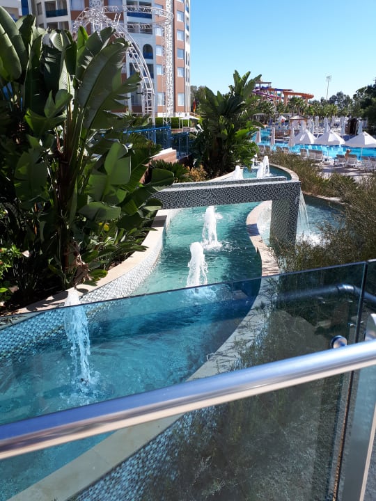 Pool Delphin BE Grand