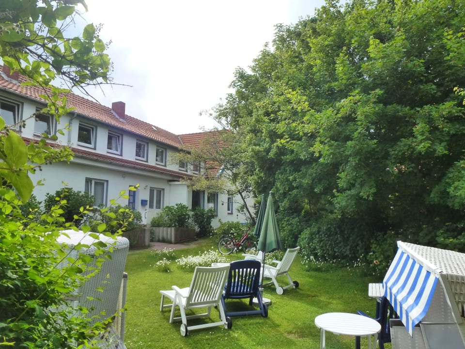 "Hinter dem Haus" Haus Wilhelmine (Langeoog