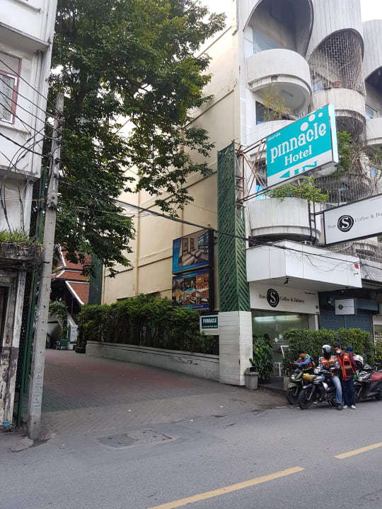 Außenansicht Pinnacle Lumpinee Park Hotel