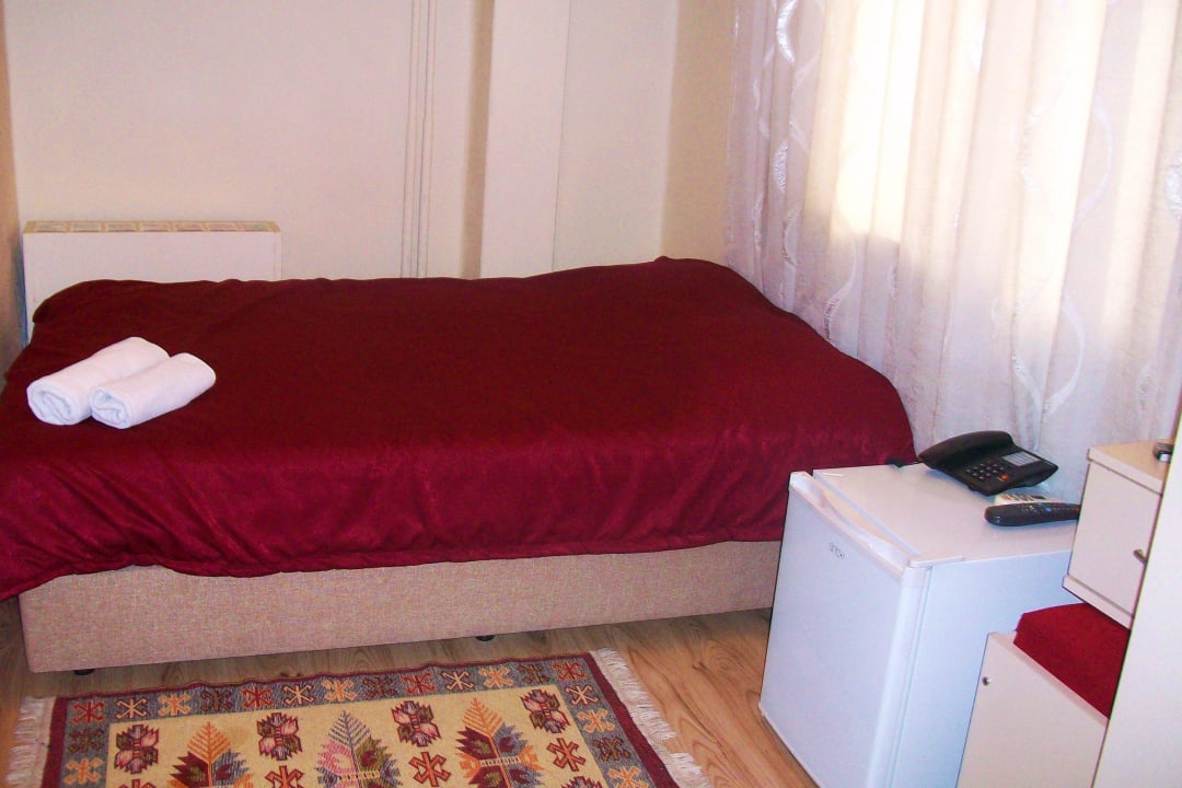 Single room Guzel Izmir Hotel