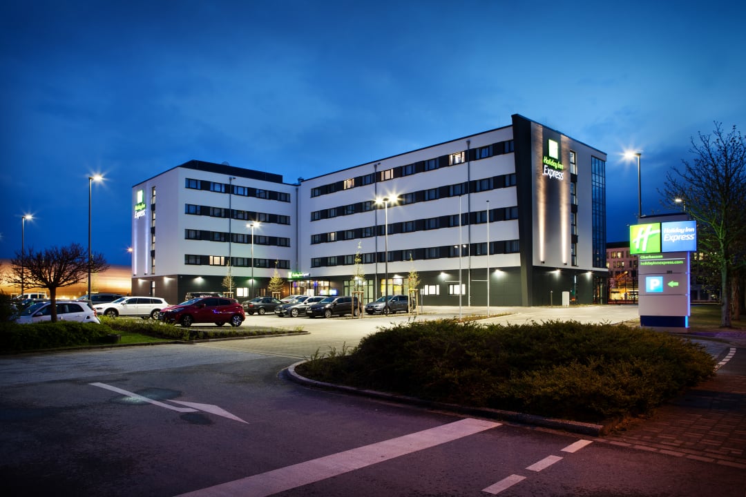 Außenansicht Holiday Inn Express Oberhausen by IHG