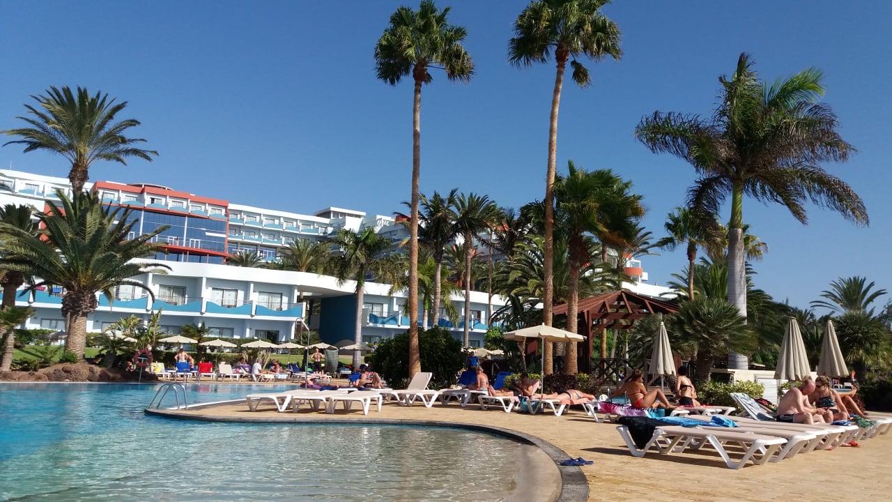 Pool R2 Pajara Beach