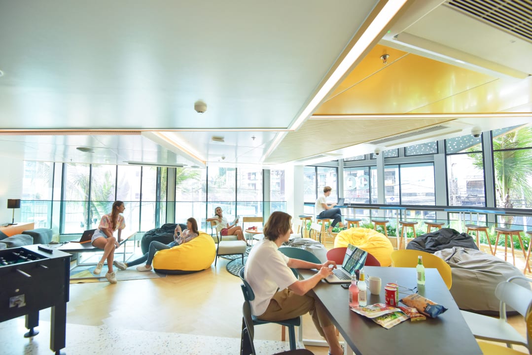 Sport & Freizeit COSI Krabi Ao Nang Beach