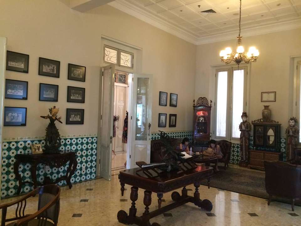 In der Nähe der Lobby The Phoenix Hotel Yogyakarta