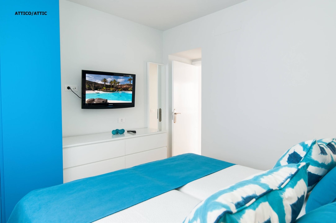 Attic room Hotel Apartamento Bajamar