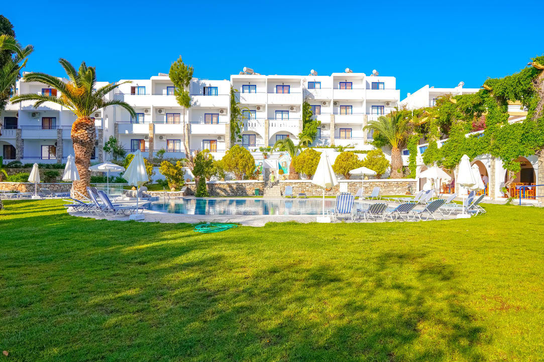 Pool Ekaterini Hotel