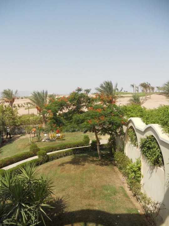 Ausblick aus dem Balkon Hotel JAZ Makadi Star & Spa