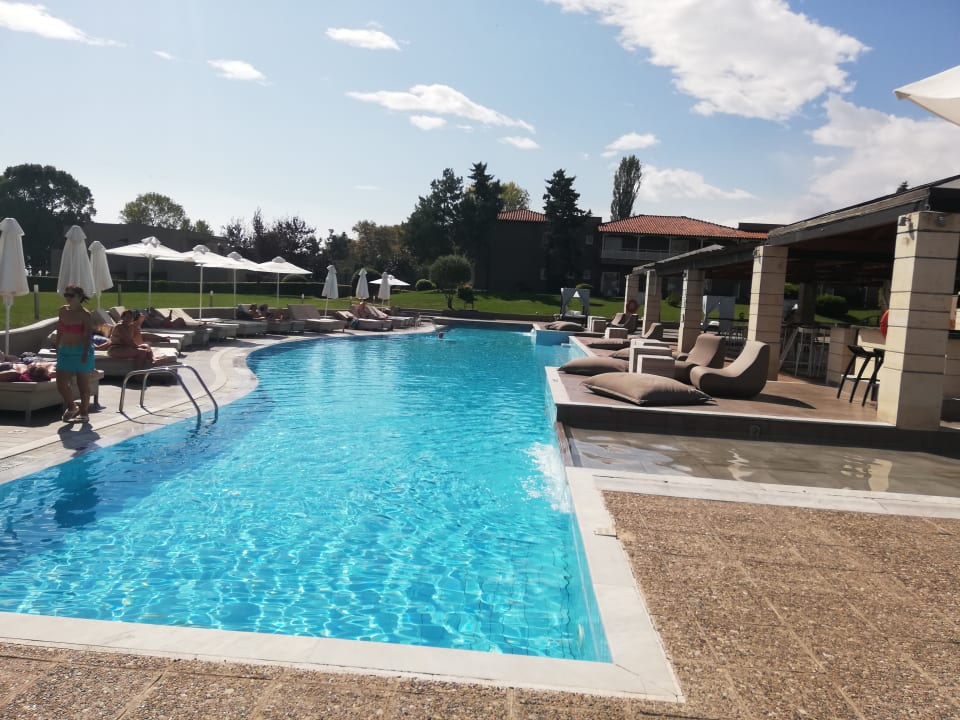 Pool Hotel Dion Palace Resort and Spa