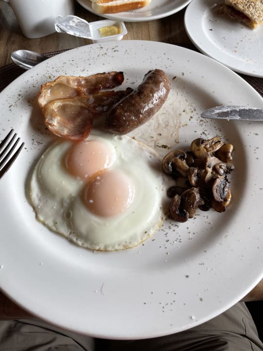 Gastro Lovane Boutique Wine Estate