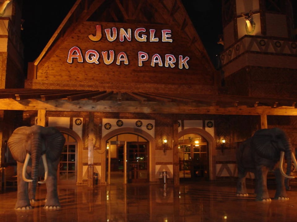 Eingang in Aquarpark Pickalbatros Jungle Aqua Park Resort - Neverland Hurghada