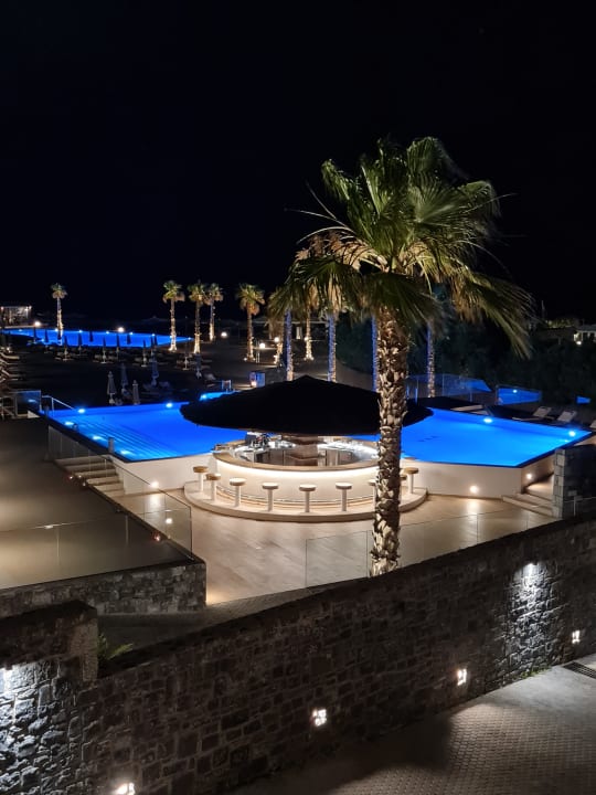 Pool Nana Golden Beach