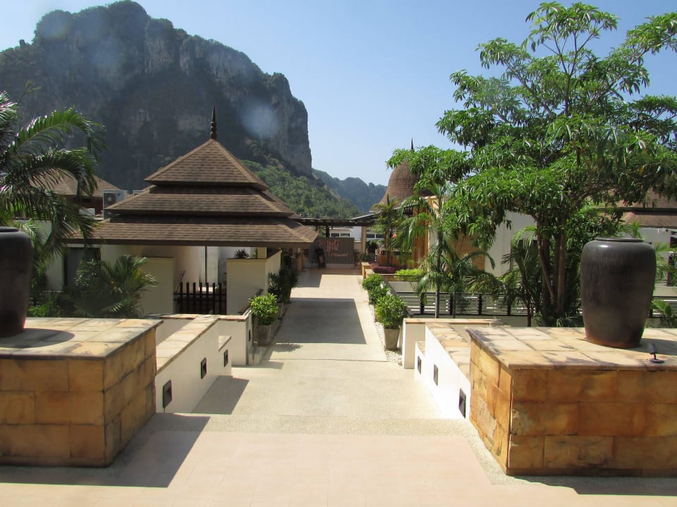 Hotelanlage Avani Ao Nang Cliff Krabi Resort