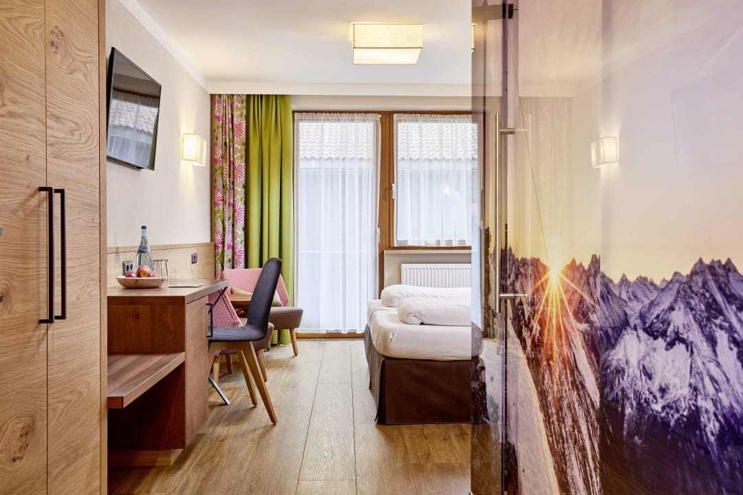 Zimmer Hotel Neue Post