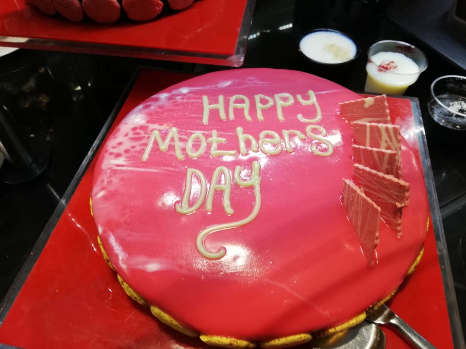 Gastro Well Palace Side