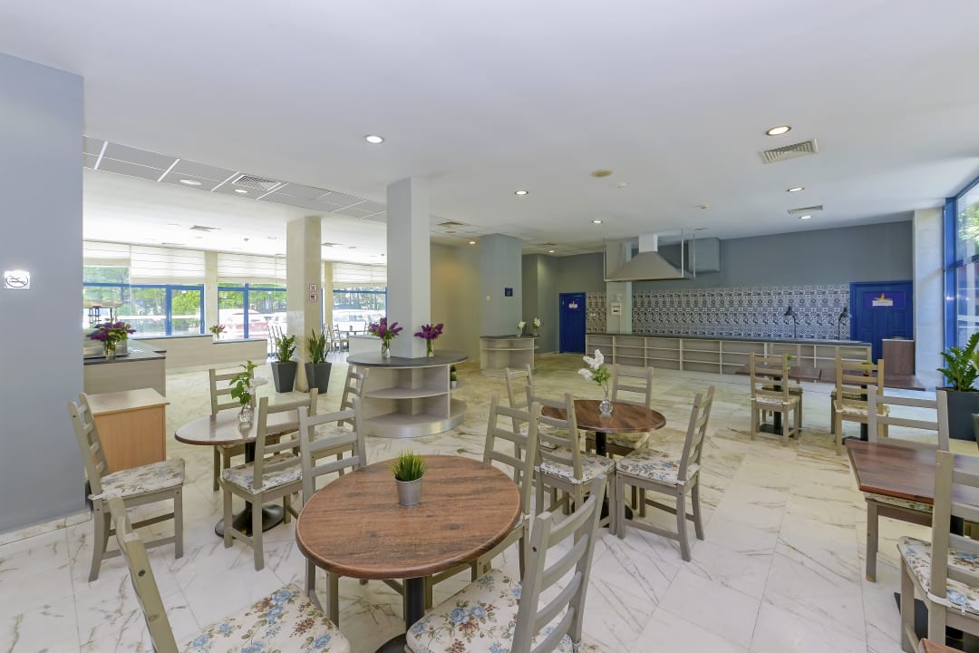 Gastro Hotel Holiday Park