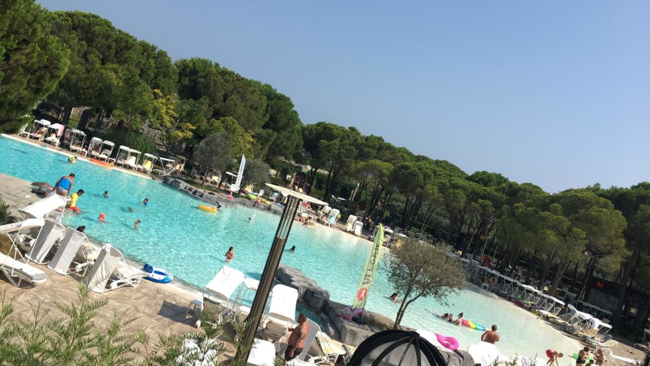 Pool Xanadu Resort Hotel