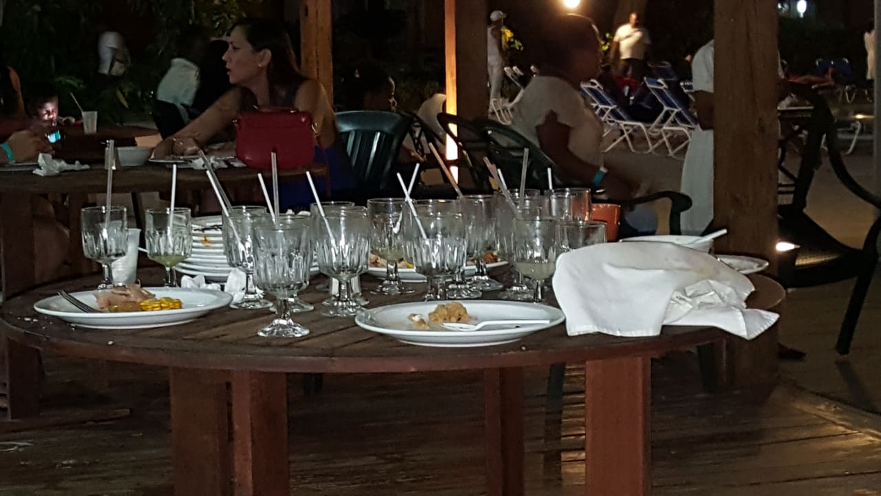 Restaurant whala!boca chica