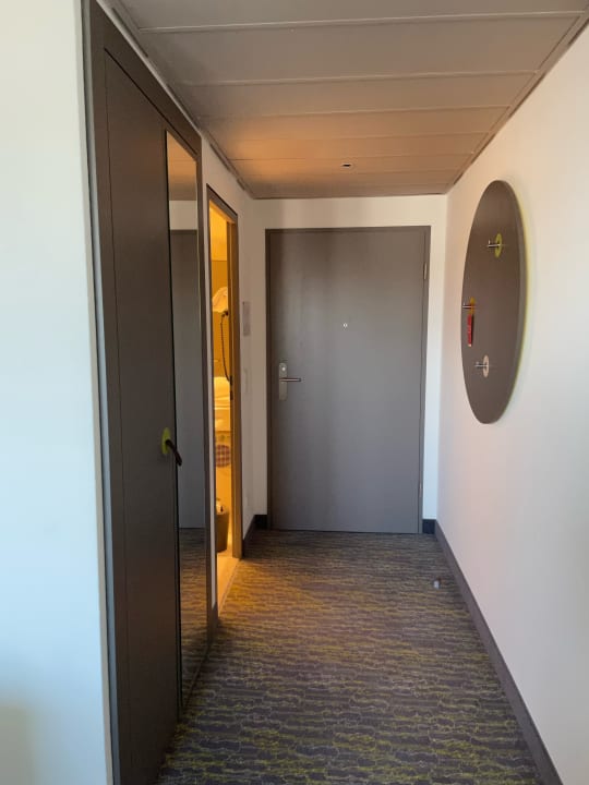 Zimmer Vienna House Easy by Wyndham Wuppertal