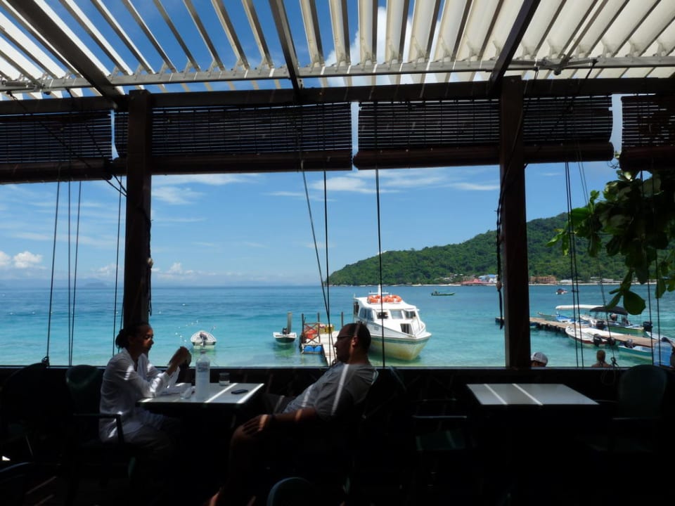 Restaurant mit Meerblick Perhentian Tuna Bay Island Resort