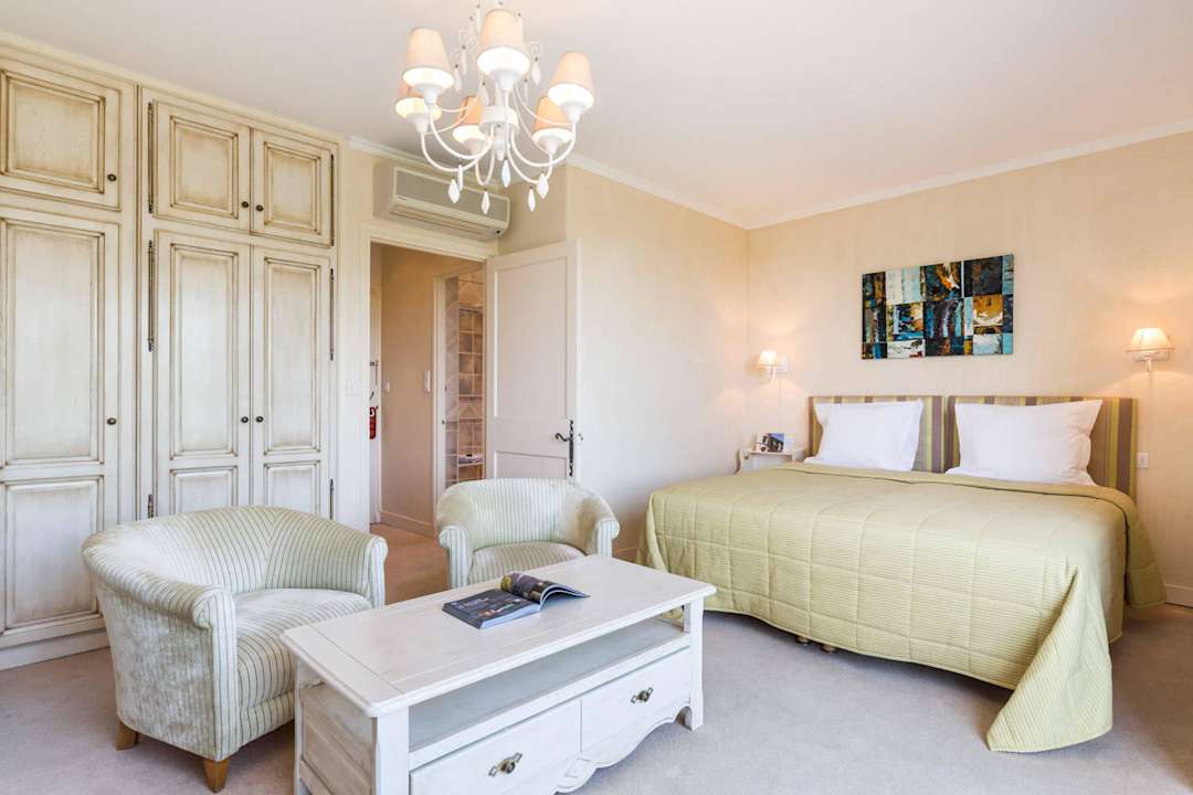 SUPERIEURE Hotel La Bastide De Tourtour