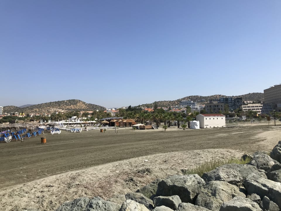 Strand The GrandResort By Leonardo Hotels