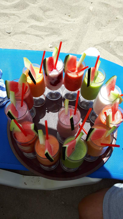 Leckere frisch gepresste Cocktails.Lecker lecker. Sultan of Dreams Hotel & Spa