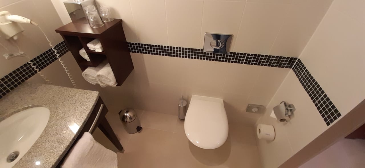 Zimmer Hampton by Hilton Berlin City West