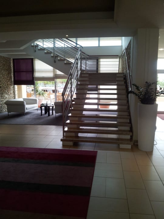 Treppe zu den Zimmern TUI BLUE Medulin