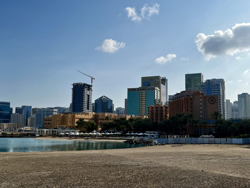 Außenansicht Sheraton Hotel & Resort Abu Dhabi