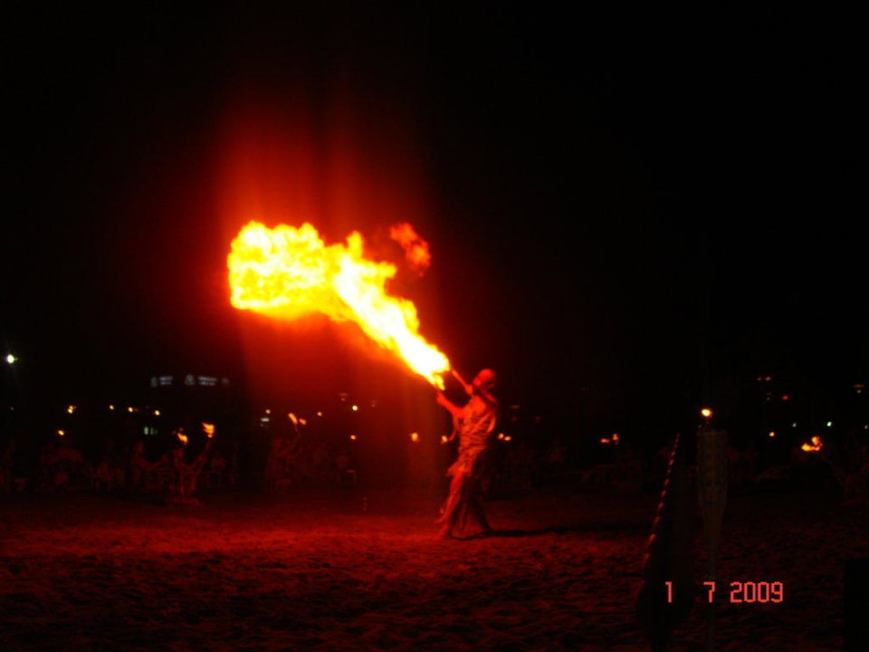 Beachparty Sunis Evren Beach Resort Hotel & Spa