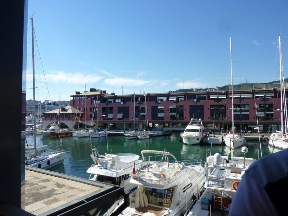 Hafensicht NH Collection Genova Marina