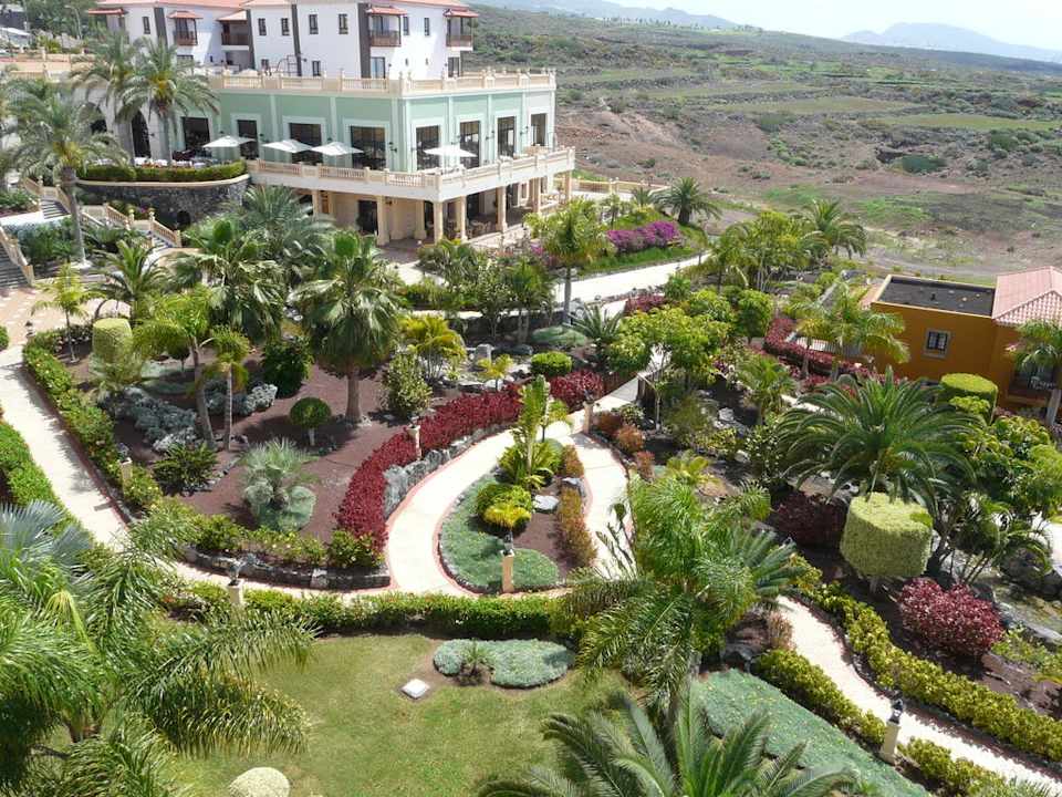 Traumhafte Gartenanlage Bahia Principe Sunlight Costa Adeje