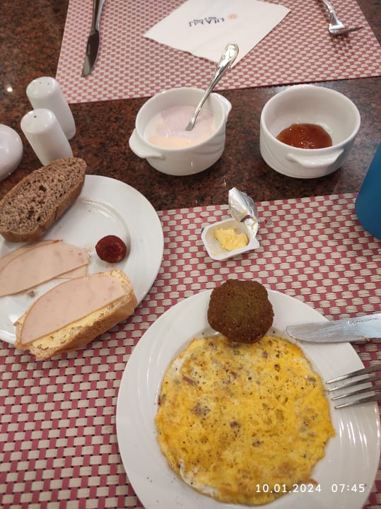 Gastro Imperial Shams Abu Soma