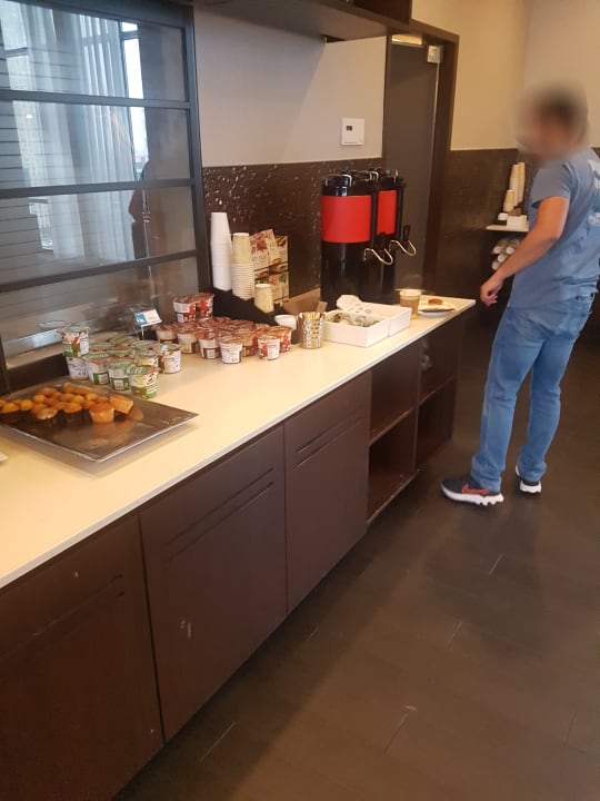 Gastro Hyatt House Jersey City