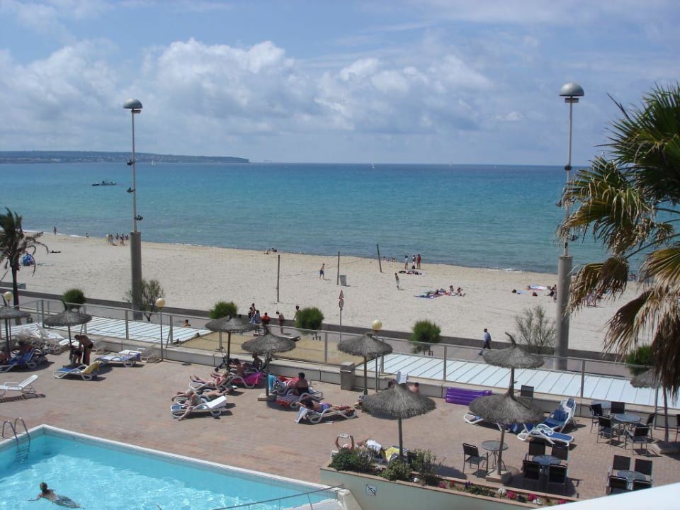 Ausblick aus Zimmer 329 Aparthotel Fontanellas Playa
