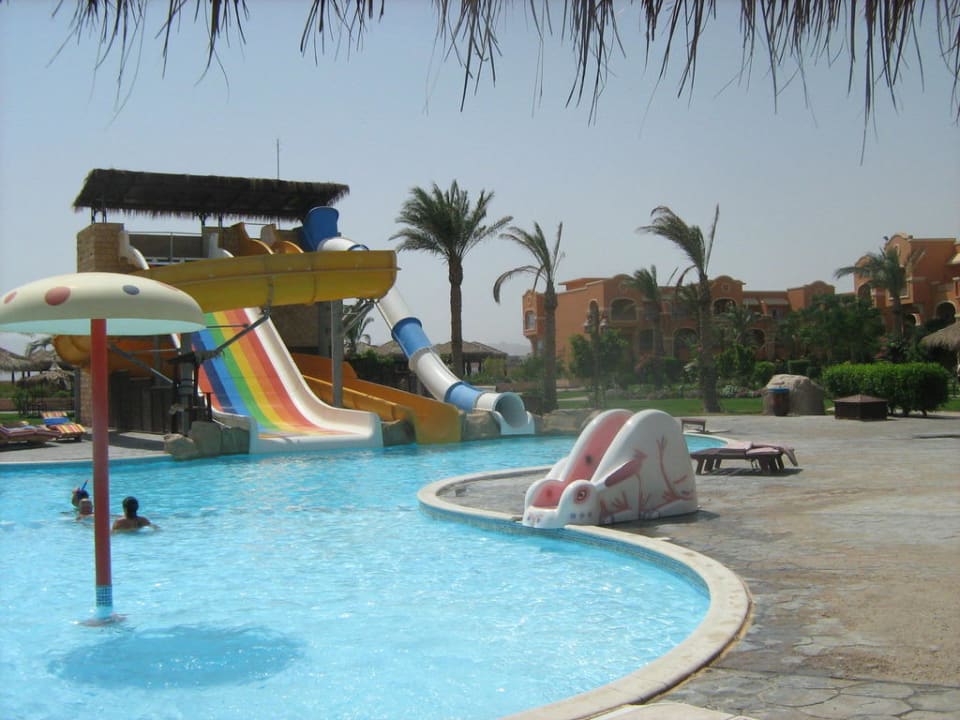 Noch ein Blick zu den Rutschen Sentido Caribbean World Soma Bay