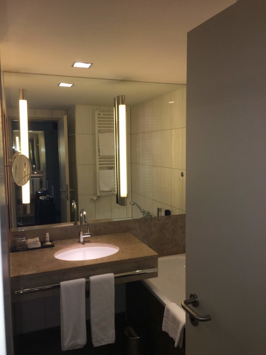 Zimmer Dorint Hotel am Heumarkt Köln