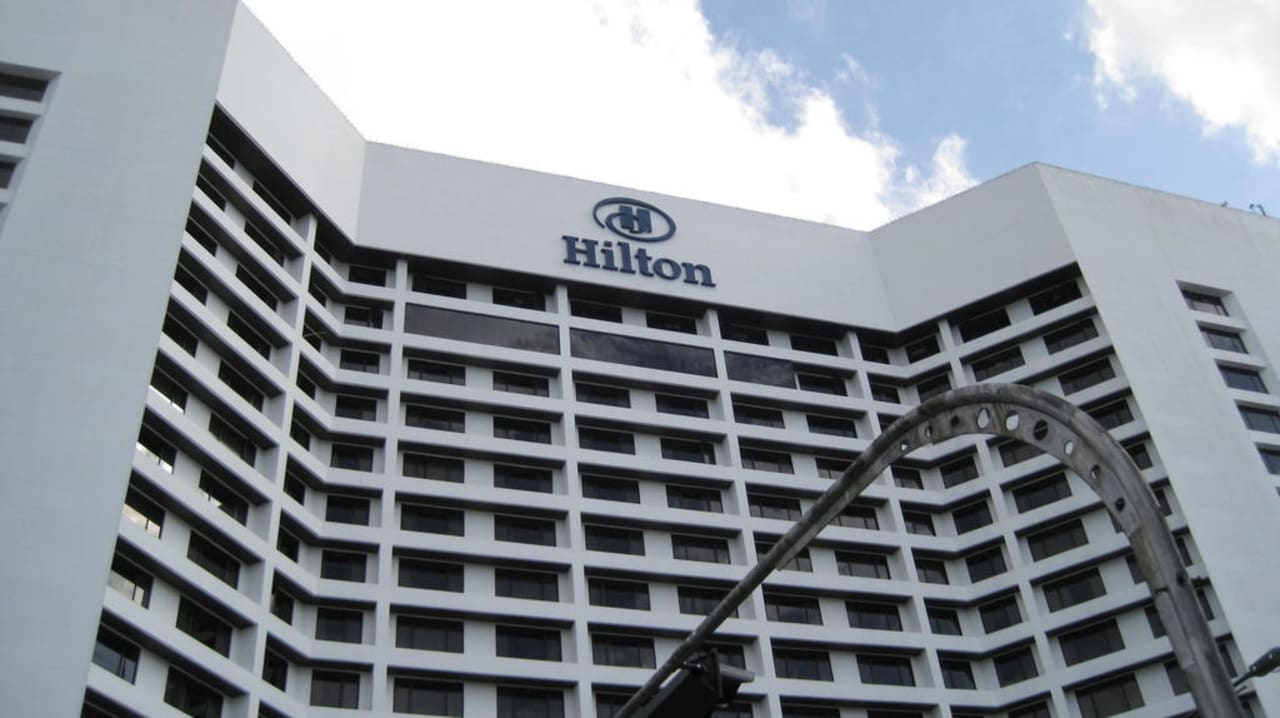 Blick zum Hilton Hilton Kuching