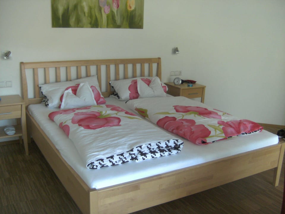 Doppelzimmer Nr. 4 Hotel Hagnauer Seeperle