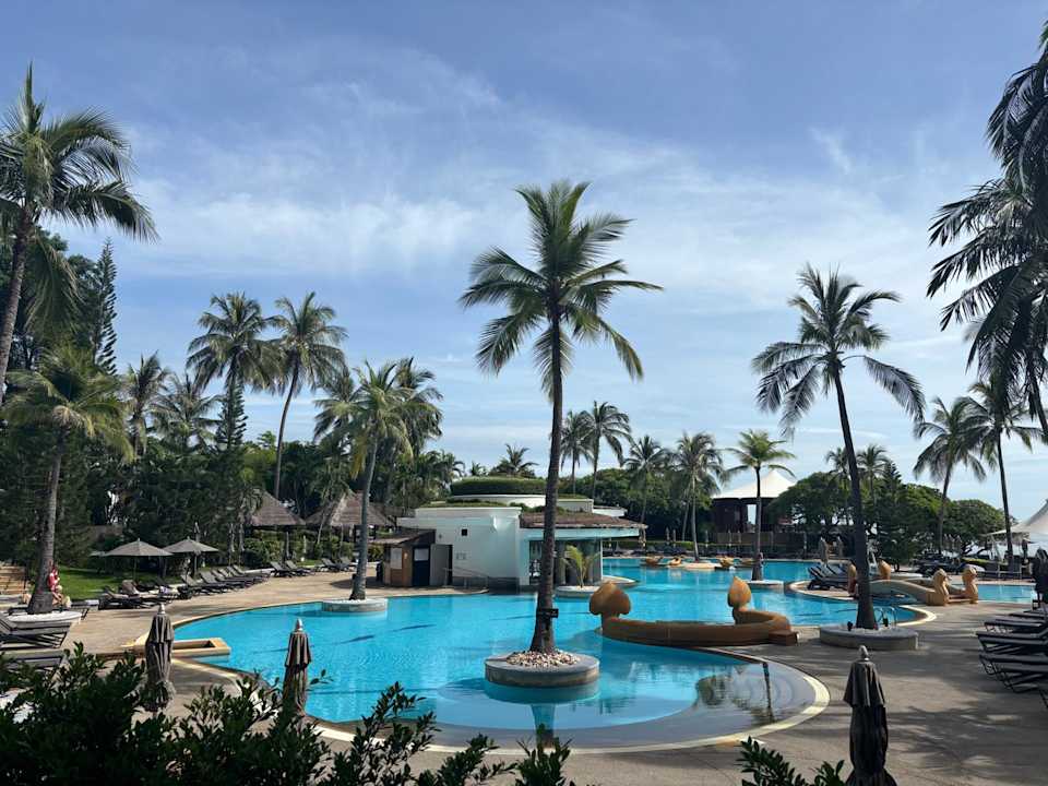 Pool Hilton Hua Hin Resort & Spa