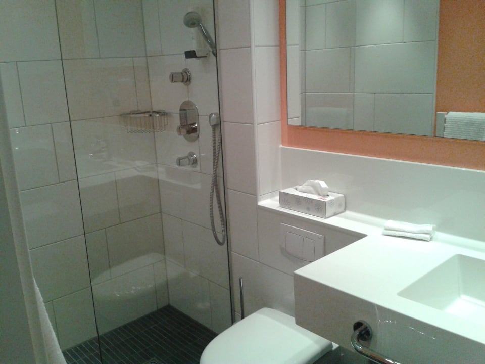 Blick ins Bad Hotel Gasthof Raab