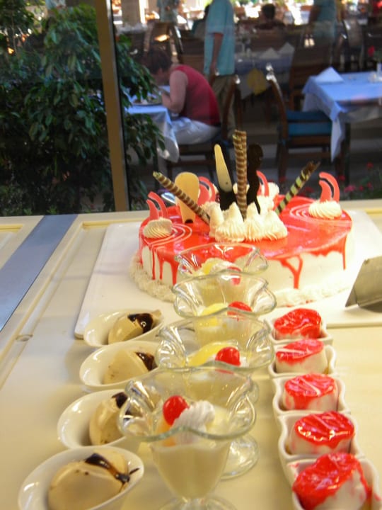 Снова торты Sunis Elita Beach Resort & Spa