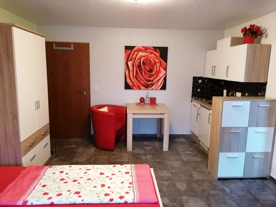 Zimmer Pension Blumen-Villa