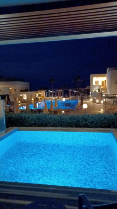 Zimmer Minoa Palace Resort