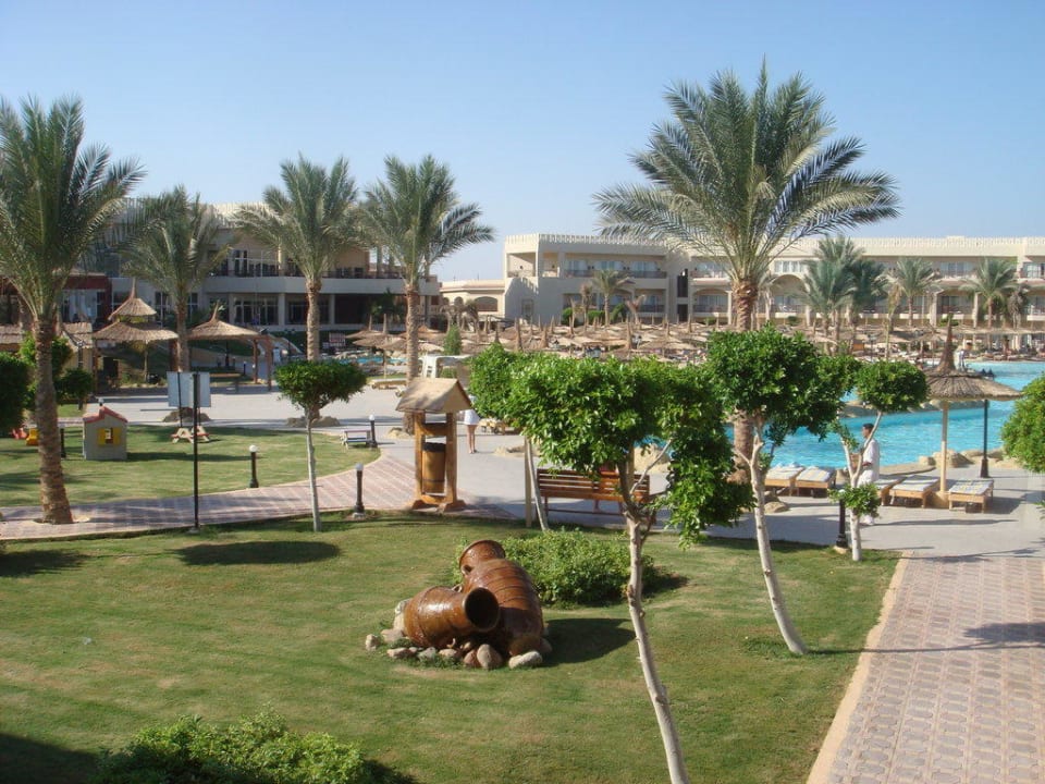 Gartenanlage Pickalbatros Royal Moderna Resort-Sharm El Sheikh