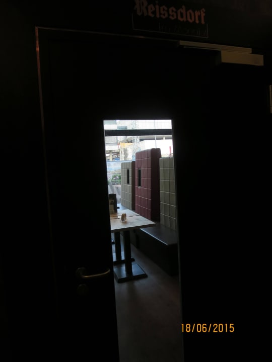 Was? Wie? Wo? Wer? Hotel Mondial am Dom Cologne- MGallery